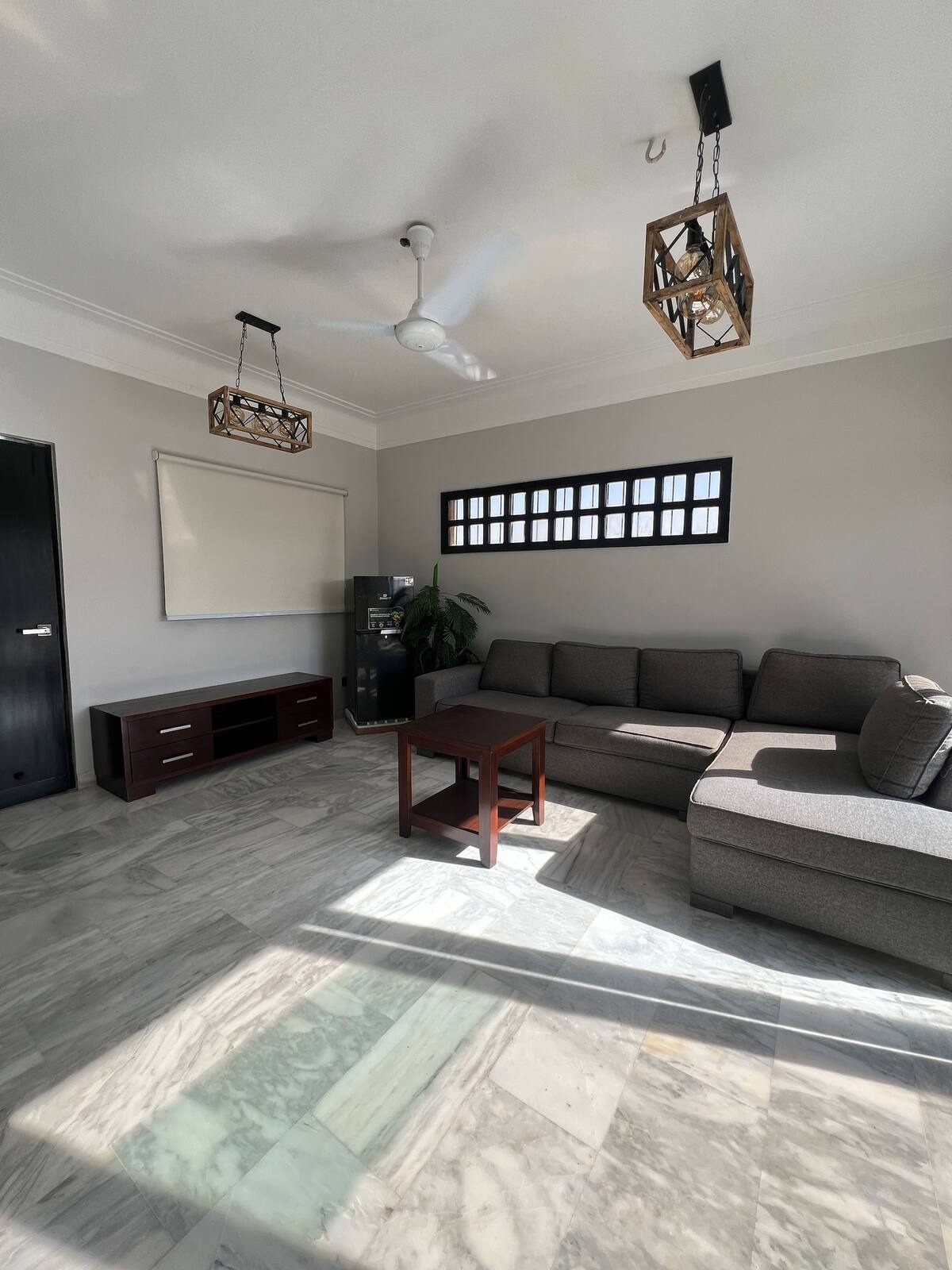 2 Bedroom 2nd Floor in Dhoraji (Aga Khan)